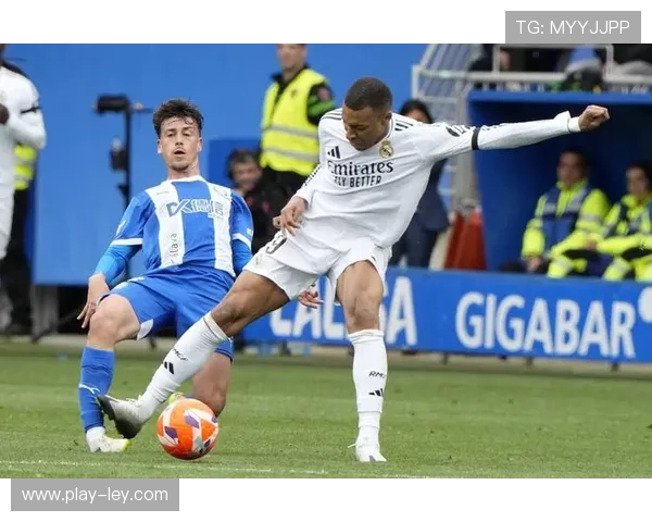 皇马客战阿拉维斯,升班马主场仅失4球成黑马 皇马客战阿拉维斯,升班马主场仅失4球成黑马